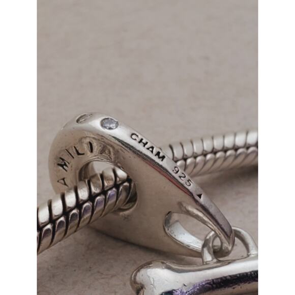 Chamilia 925 Sterling Silver Dog Bone Dangle Charm Authentic - Picture 3 of 6